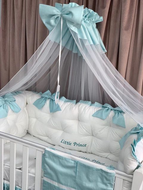 PEPPIbambini ROYAL White Mint Baby-Bettwaren, 11-teilig, Bettwäsche, 100% Baumwolle mit Stickerei + Moskitonetz