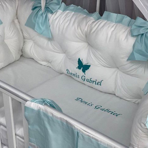 PEPPIbambini ROYAL White Mint Denis Baby-Bettwaren, 11-teilig, Bettwäsche, 100% Baumwolle mit Stickerei + Moskitonetz – Image 2