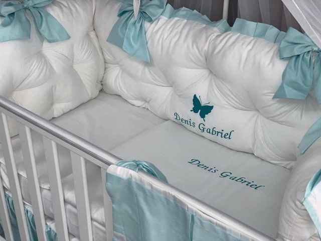 PEPPIbambini ROYAL White Mint Denis Baby-Bettwaren, 11-teilig, Bettwäsche, 100% Baumwolle mit Stickerei + Moskitonetz – Image 3